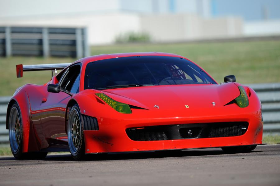  Ferrari 458 Italia Grand Am 2011 года  (фото 4 из 5)
